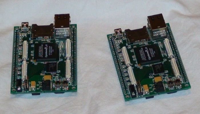 A 1024 channel MIDI Router with Altera Cyclone II FPGA